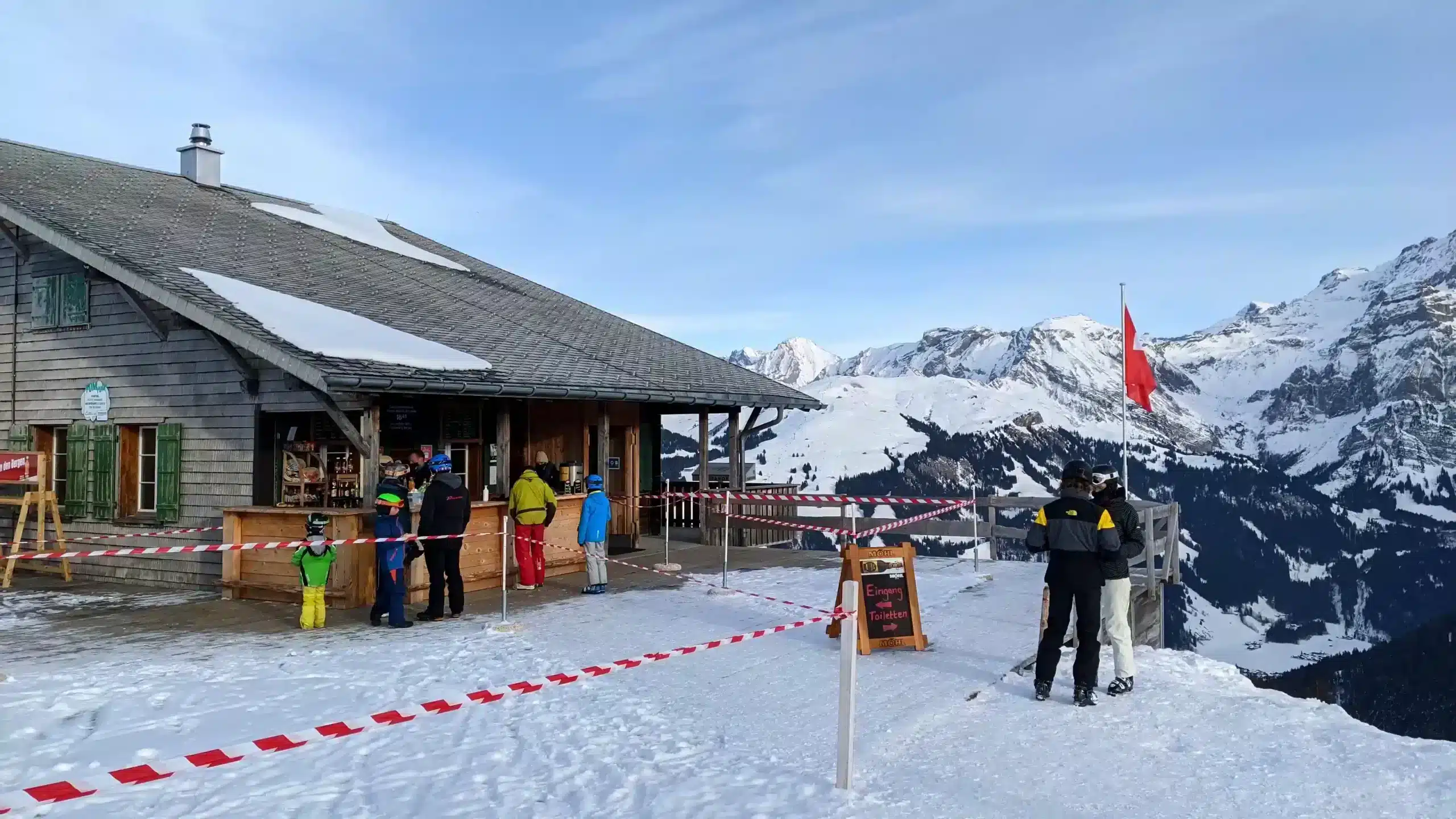 Im Winter verwöhnt das Berghaus Betelberg hungrige Skifahrer