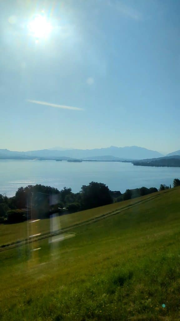 Sicht auf den Zürichsee auf der Anreise ins Hoch Ybrig